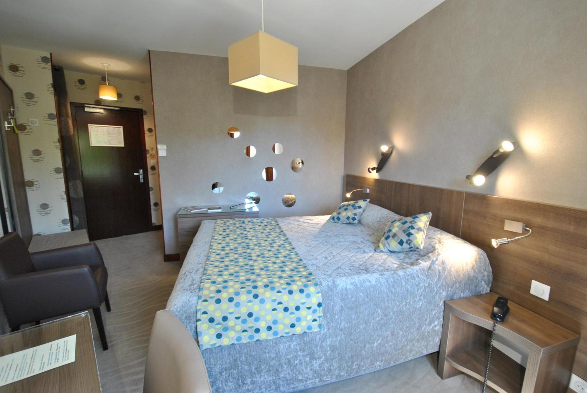 Logis Hostellerie Du Perigord Vert Brantôme Exteriör bild
