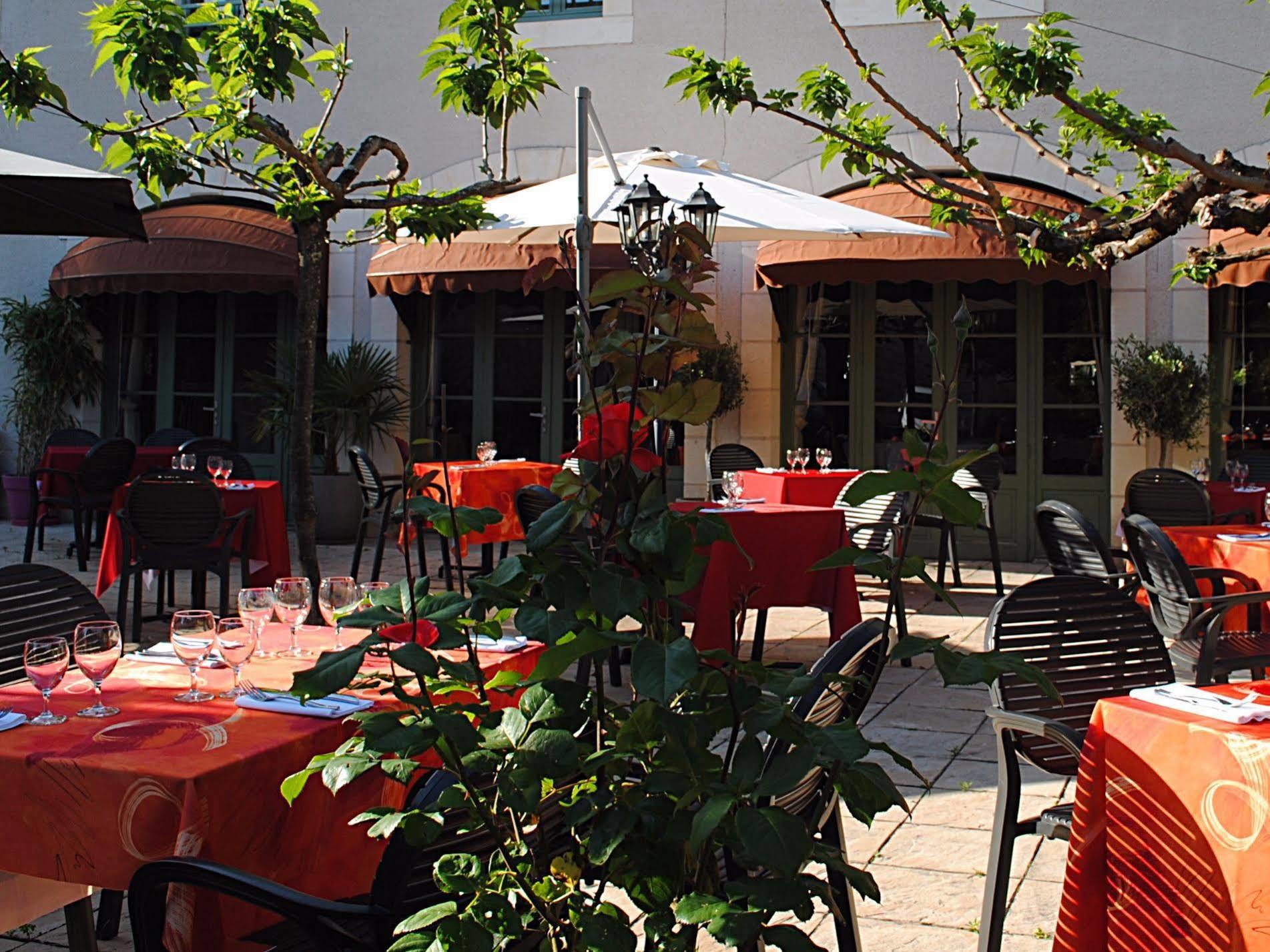 Logis Hostellerie Du Perigord Vert Brantôme Exteriör bild